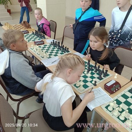       ,      .&#9823;&#9823;&#9823;